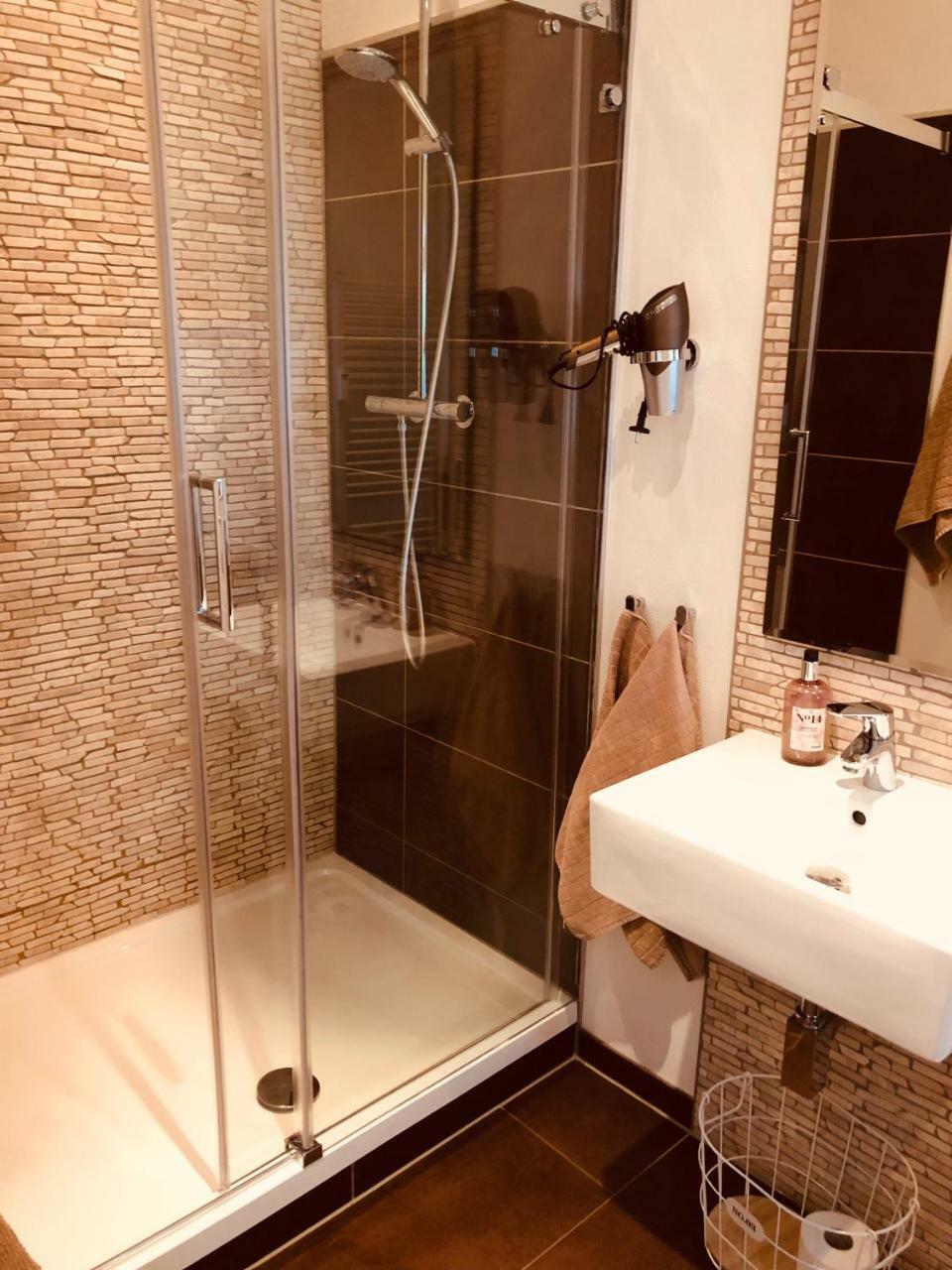 Business-Lodging Apartmenthaus Höhr-Grenzhausen Eksteriør billede